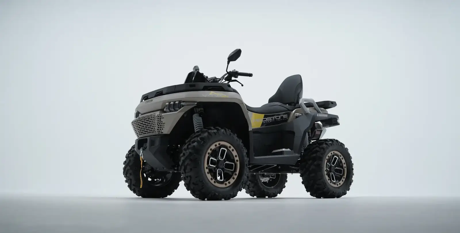 Three-quarter view of a Benda Redstone 550
